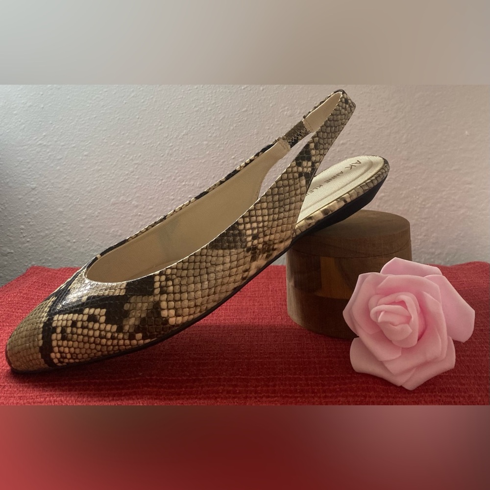 NWT…ANN KLEIN WOMENS SNAKESKIN SLINGBACK FLATS - Picture 3 of 16